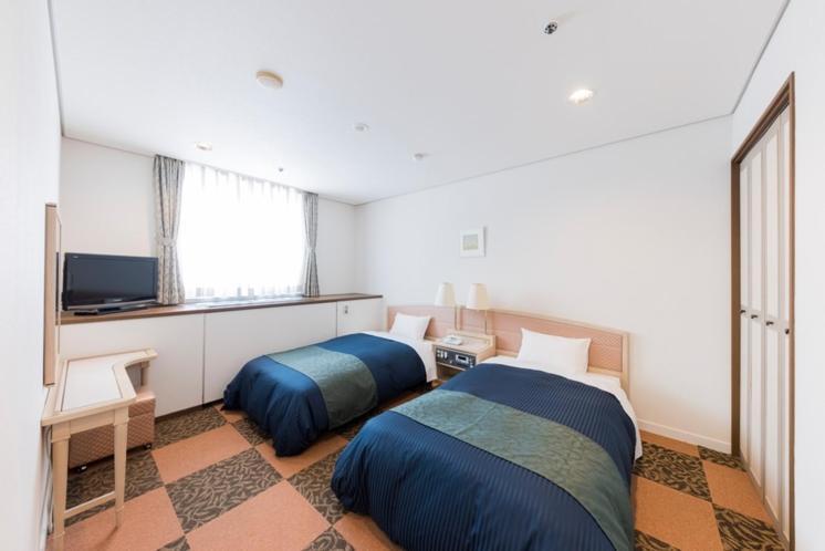 פוקואוקה Hakata Sunhills Hotel מראה חיצוני תמונה